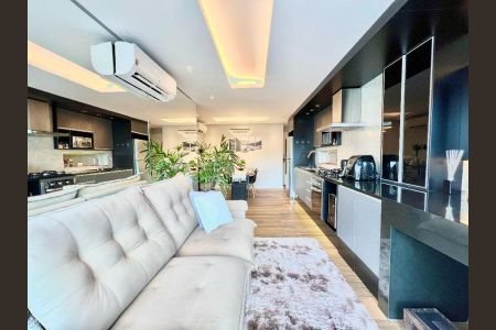 Apartamento à venda com 46m², 2 quartos e 1 vagaFoto 01