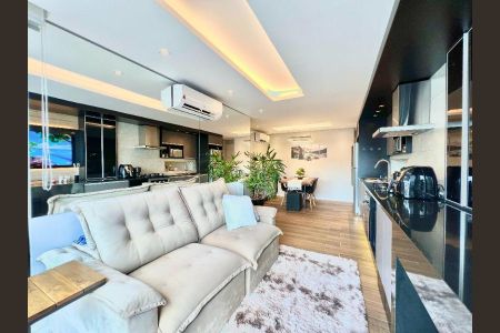 Apartamento à venda com 46m², 2 quartos e 1 vagaFoto 01