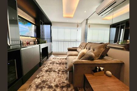 Apartamento à venda com 46m², 2 quartos e 1 vagaFoto 01