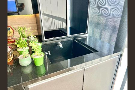 Apartamento à venda com 46m², 2 quartos e 1 vagaFoto 01