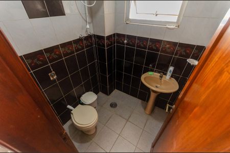 Casa à venda com 800m², 6 quartos e 15 vagasBanheiro de Serviço