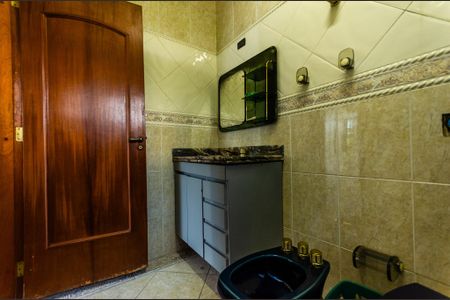 Casa à venda com 800m², 6 quartos e 15 vagasSuíte 2 - banheiro