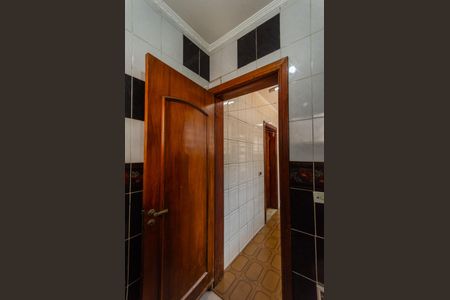 Casa à venda com 800m², 6 quartos e 15 vagasBanheiro de Serviço