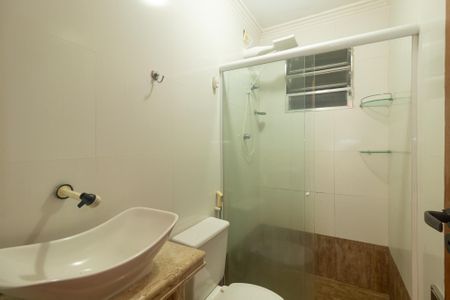 Casa para alugar com 56m², 3 quartos e 1 vagaBanheiro