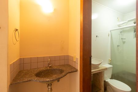 Casa para alugar com 56m², 3 quartos e 1 vagaDetalhe do Banheiro