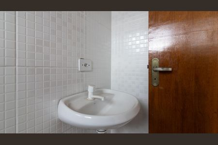 Casa de condomínio à venda com 110m², 2 quartos e 1 vagaBanheiro da Suíte 2