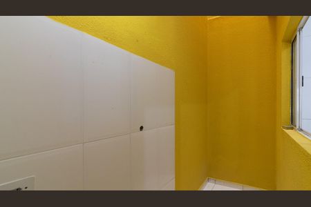 Casa de condomínio à venda com 110m², 2 quartos e 1 vagaÁrea de Serviço