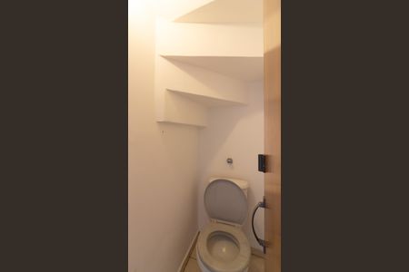 Casa de condomínio à venda com 110m², 2 quartos e 1 vagaLavabo