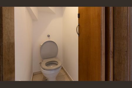 Casa de condomínio à venda com 110m², 2 quartos e 1 vagaLavabo