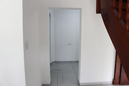 Casa à venda com 100m², 4 quartos e sem vagaCorredor
