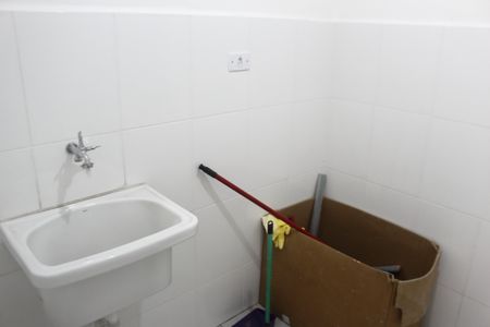 Casa à venda com 100m², 4 quartos e sem vagaÁrea de Serviço