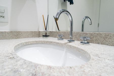 Studio para alugar com 29m², 1 quarto e sem vaga Studio para alugar com 29m², 1 quarto e sem vagaBanheiro da Suíte Detalhe