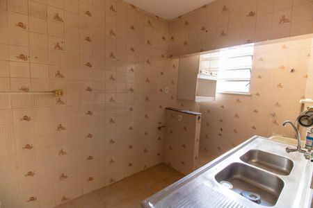 Apartamento à venda com 60m², 2 quartos e 1 vaga Apartamento à venda com 60m², 2 quartos e 1 vagaCozinha e Área de Serviço