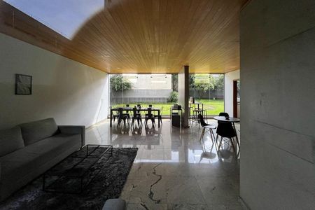 Apartamento à venda com 172m², 3 quartos e 3 vagas