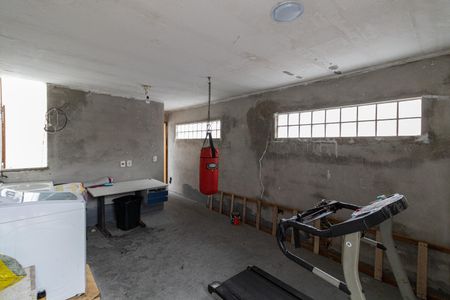 Casa à venda com 300m², 3 quartos e 1 vaga Casa à venda com 300m², 3 quartos e 1 vagaÁrea de Serviço