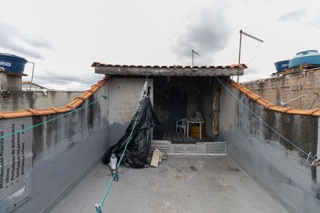 Casa à venda com 300m², 3 quartos e 1 vaga Casa à venda com 300m², 3 quartos e 1 vagaTerraço