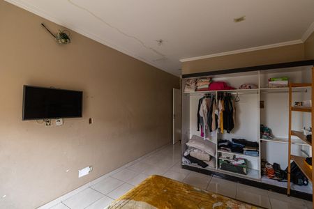 Casa à venda com 300m², 3 quartos e 1 vaga Casa à venda com 300m², 3 quartos e 1 vagaQuarto