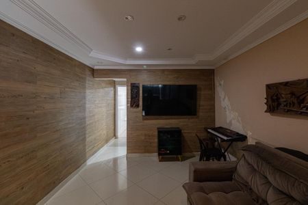 Casa à venda com 300m², 3 quartos e 1 vaga Casa à venda com 300m², 3 quartos e 1 vagaSala