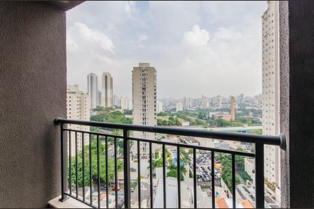 Apartamento à venda com 32m², 1 quarto e sem vaga Apartamento à venda com 32m², 1 quarto e sem vagaVaranda