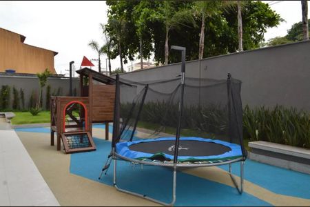 Apartamento à venda com 32m², 1 quarto e sem vaga Apartamento à venda com 32m², 1 quarto e sem vagaÁrea comum - Playground