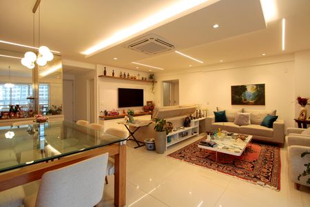 Apartamento à venda com 154m², 3 quartos e 2 vagas Apartamento à venda com 154m², 3 quartos e 2 vagasSala