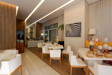 Apartamento à venda com 154m², 3 quartos e 2 vagas Apartamento à venda com 154m², 3 quartos e 2 vagasÁrea comum - Playground