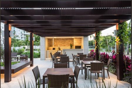 Apartamento à venda com 154m², 3 quartos e 2 vagas Apartamento à venda com 154m², 3 quartos e 2 vagasÁrea comum - Churrasqueira