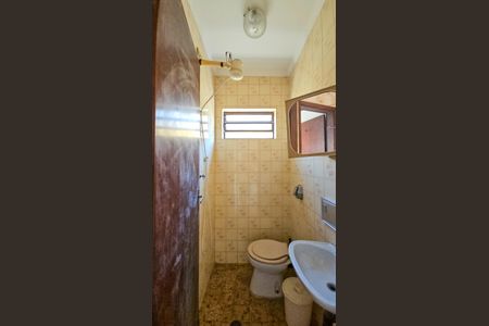 Casa para alugar com 340m², 4 quartos e 6 vagas Casa para alugar com 340m², 4 quartos e 6 vagasBanheiro 3