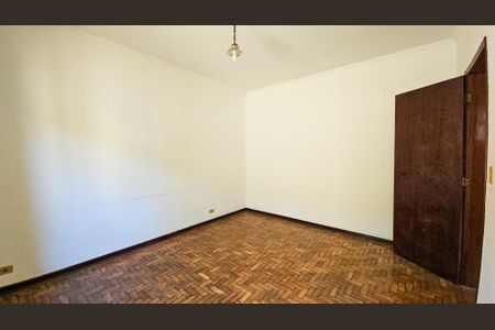 Casa para alugar com 340m², 4 quartos e 6 vagas Casa para alugar com 340m², 4 quartos e 6 vagasQuarto 1