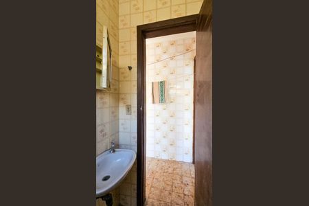 Casa para alugar com 340m², 4 quartos e 6 vagas Casa para alugar com 340m², 4 quartos e 6 vagasBanheiro 3