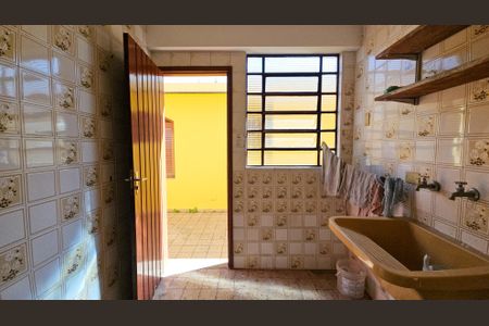 Casa para alugar com 340m², 4 quartos e 6 vagas Casa para alugar com 340m², 4 quartos e 6 vagasÁrea de Serviço