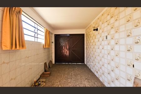 Casa para alugar com 340m², 4 quartos e 6 vagas Casa para alugar com 340m², 4 quartos e 6 vagasGaragem 2