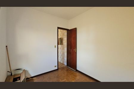 Casa para alugar com 340m², 4 quartos e 6 vagas Casa para alugar com 340m², 4 quartos e 6 vagasQuarto 4