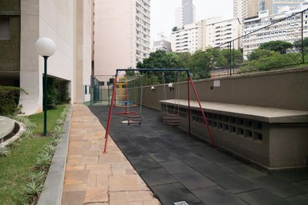 Apartamento à venda com 70m², 3 quartos e 1 vaga Apartamento à venda com 70m², 3 quartos e 1 vagaPlayground