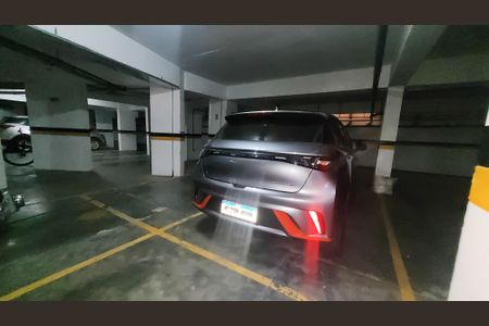 Apartamento à venda com 145m², 4 quartos e 2 vagas Apartamento à venda com 145m², 4 quartos e 2 vagasGaragem