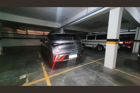 Apartamento à venda com 145m², 4 quartos e 2 vagas Apartamento à venda com 145m², 4 quartos e 2 vagasGaragem