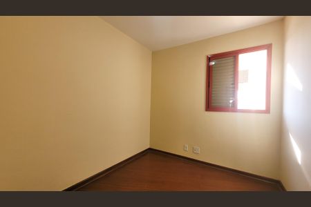 Apartamento à venda com 145m², 4 quartos e 2 vagas Apartamento à venda com 145m², 4 quartos e 2 vagasQuarto 1