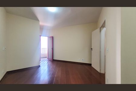 Apartamento à venda com 145m², 4 quartos e 2 vagas Apartamento à venda com 145m², 4 quartos e 2 vagasSuíte