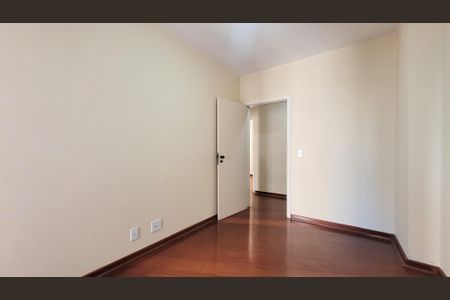 Apartamento à venda com 145m², 4 quartos e 2 vagas Apartamento à venda com 145m², 4 quartos e 2 vagasQuarto 3