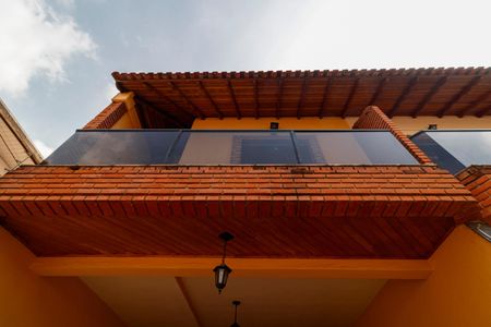 Casa à venda com 156m², 3 quartos e 4 vagasFachada