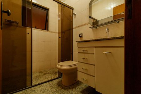 Casa à venda com 156m², 3 quartos e 4 vagasBanheiro da Suíte 3