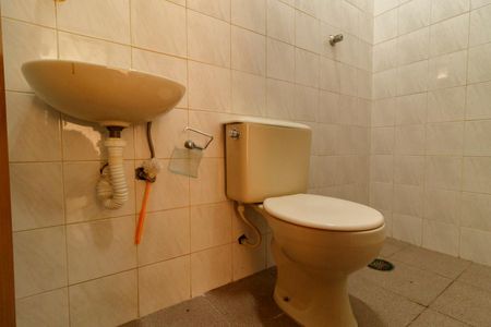 Casa à venda com 156m², 3 quartos e 4 vagasBanheiro de serviço