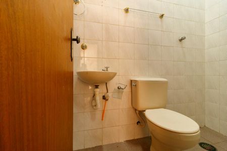 Casa à venda com 156m², 3 quartos e 4 vagasBanheiro de serviço