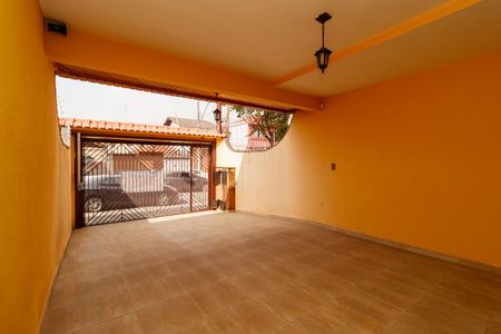 Casa à venda com 156m², 3 quartos e 4 vagasGaragem