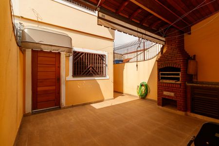 Casa à venda com 156m², 3 quartos e 4 vagasÁrea externa