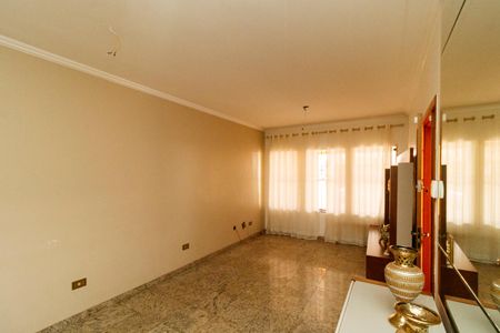 Casa à venda com 156m², 3 quartos e 4 vagasSala