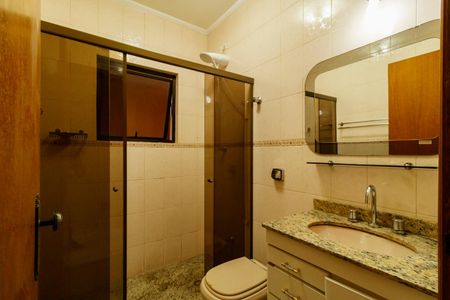 Casa à venda com 156m², 3 quartos e 4 vagasBanheiro da Suíte 3