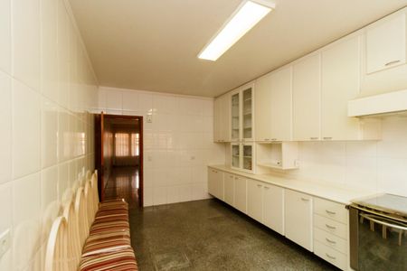 Casa à venda com 156m², 3 quartos e 4 vagasCozinha