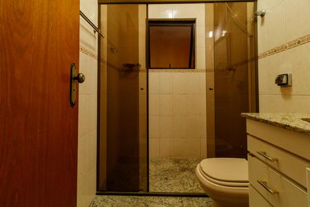 Casa à venda com 156m², 3 quartos e 4 vagasBanheiro da Suíte 3