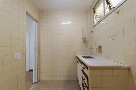 Apartamento para alugar com 65m², 2 quartos e 1 vagaCozinha